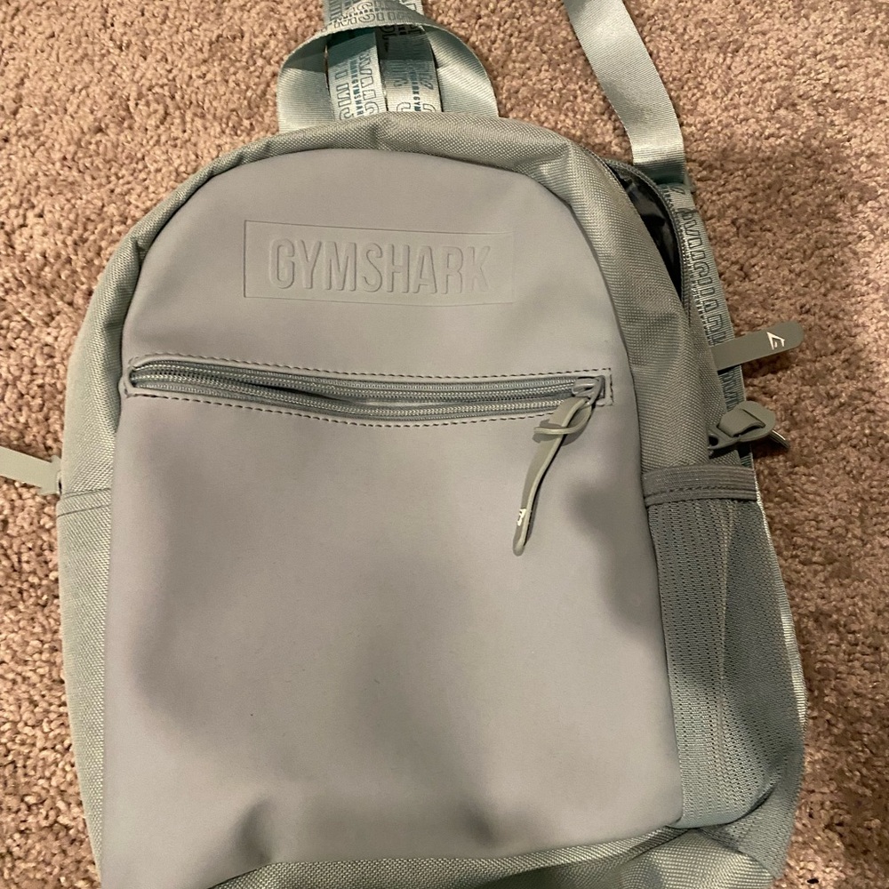 Gymshark Light Gray Women's Backpack